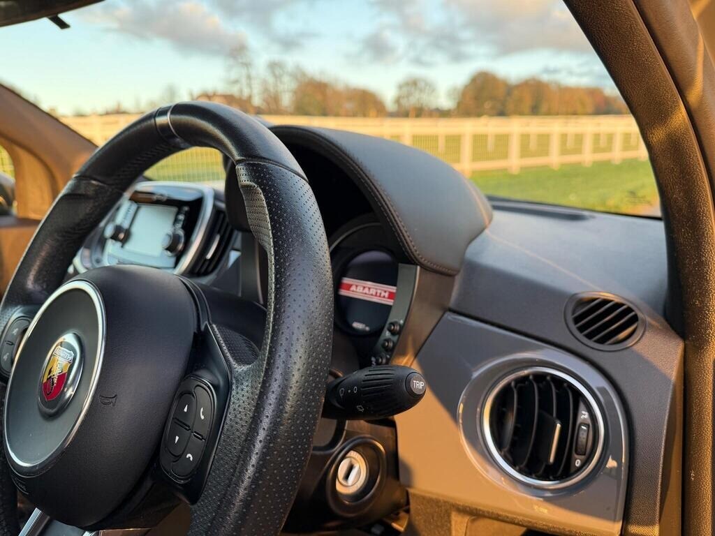 Used Abarth 595 2018 for sale - 76864252: Photo 30