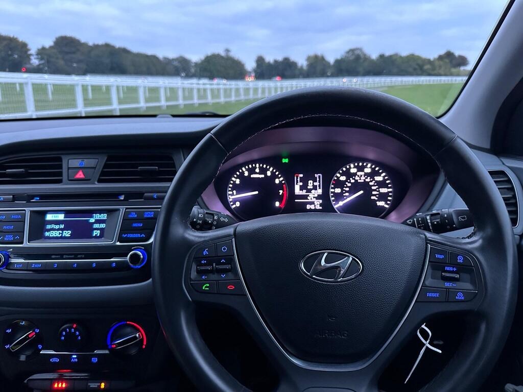 Used Hyundai i20 2016 for sale - 76171342: Photo 19