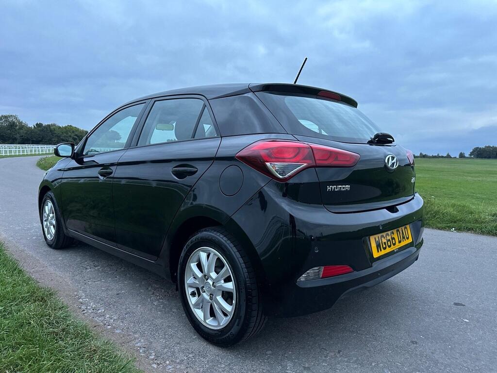Used Hyundai i20 2016 for sale - 76171342: Photo 6