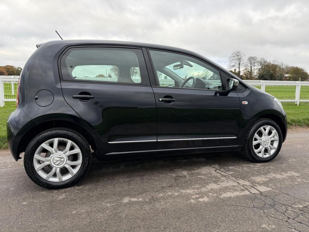 Used Volkswagen up! 2015 for sale - 76510530: Photo 10
