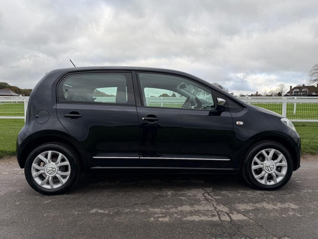 Used Volkswagen up! 2015 for sale - 76510530: Photo 11