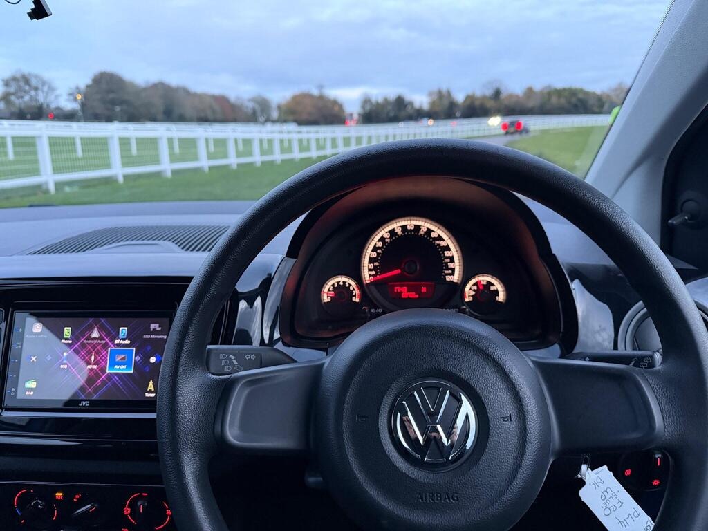 Used Volkswagen up! 2014 for sale - 76471324: Photo 18