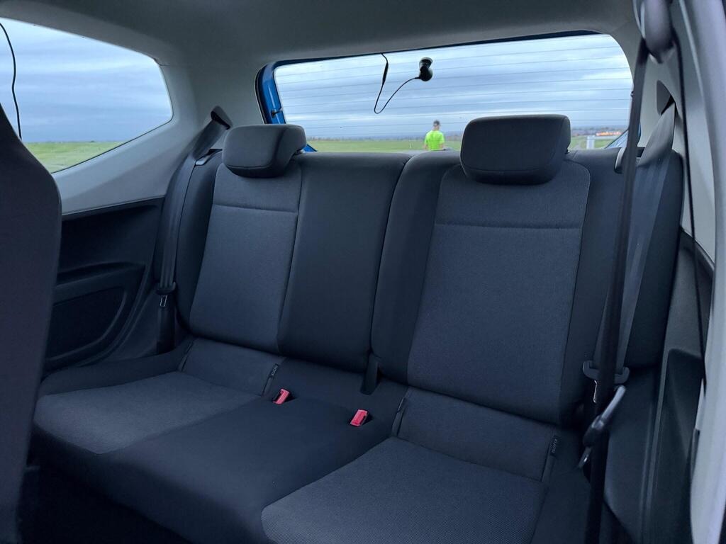 Used Volkswagen up! 2014 for sale - 76471324: Photo 24