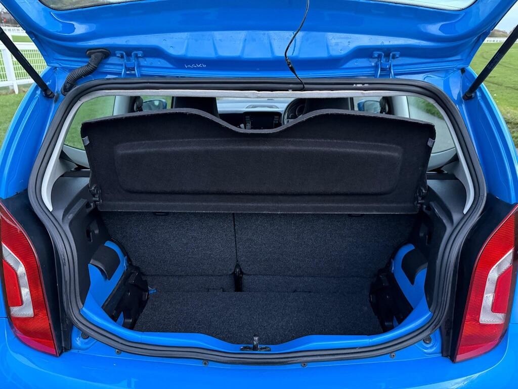 Used Volkswagen up! 2014 for sale - 76471324: Photo 25