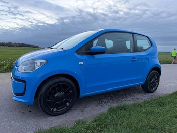 Used Volkswagen up! 2014 for sale - 76471324: Photo
