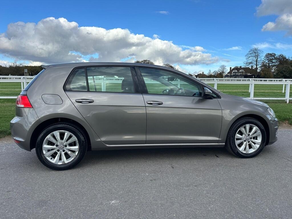 Used Volkswagen Golf 2014 for sale - 76369411: Photo 11