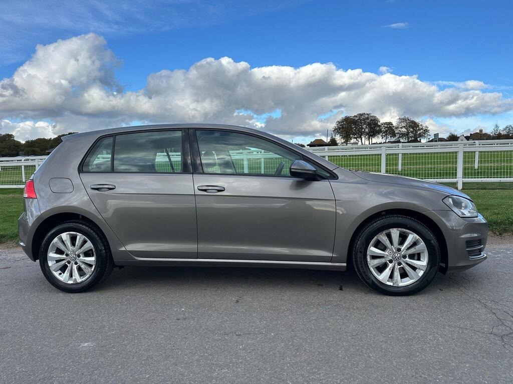 Used Volkswagen Golf 2014 for sale - 76369411: Photo 12
