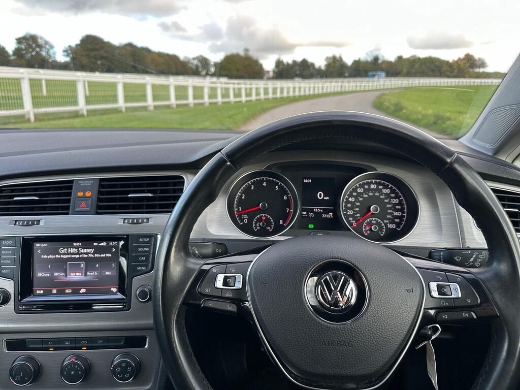 Used Volkswagen Golf 2014 for sale - 76369411: Photo 20