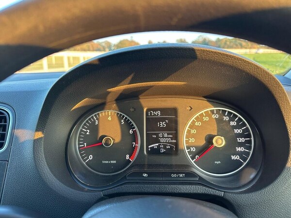 Used Volkswagen Polo 2011 for sale - 76255532: Photo 20