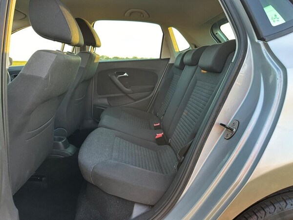 Used Volkswagen Polo 2011 for sale - 76255532: Photo 22