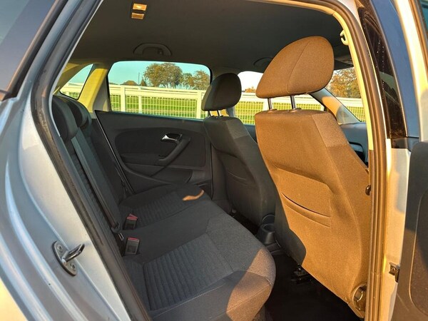 Used Volkswagen Polo 2011 for sale - 76255532: Photo 23