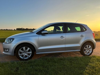 Used Volkswagen Polo 2011 for sale - 76255532: Photo 3