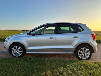 Used Volkswagen Polo 2011 for sale - 76255532: Photo 4