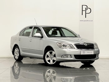 Used Skoda Octavia 2010 for sale - 76819862: Photo