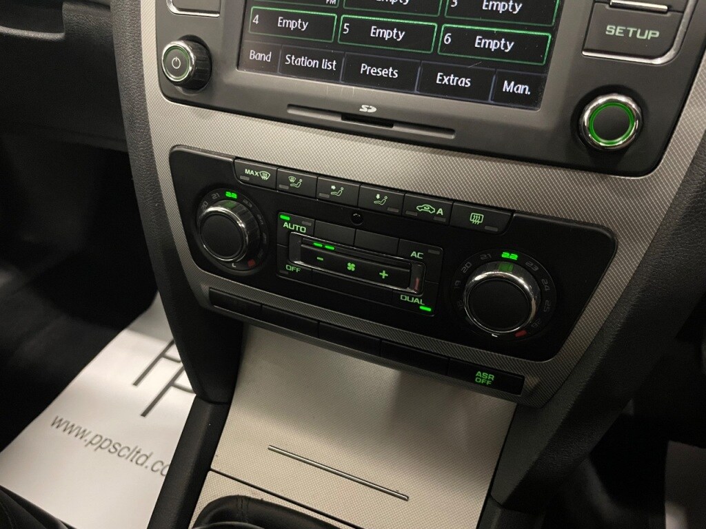 Used Skoda Octavia 2010 for sale - 76819862: Photo 20