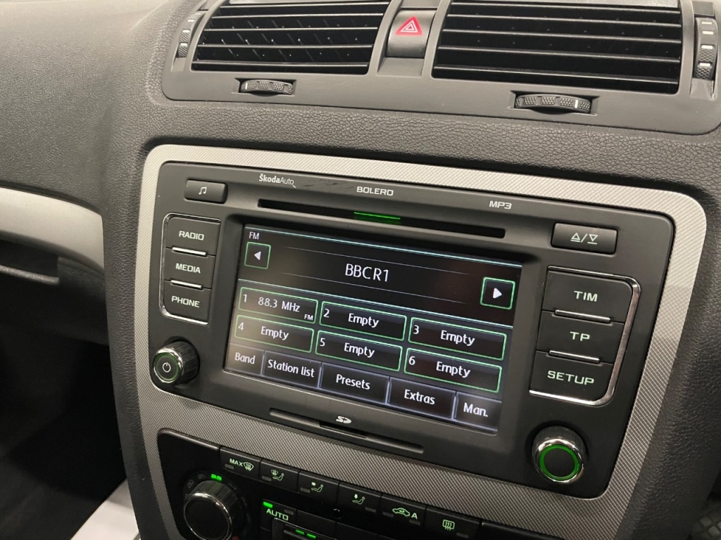 Used Skoda Octavia 2010 for sale - 76819862: Photo 21