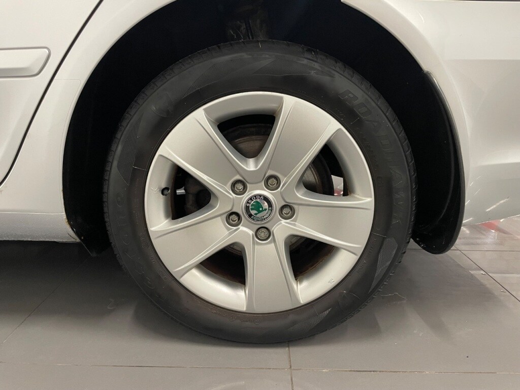 Used Skoda Octavia 2010 for sale - 76819862: Photo 30