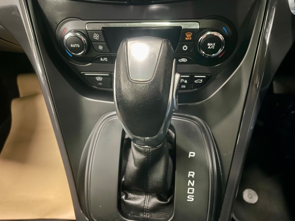 Used Ford Kuga 2015 for sale - 77451397: Photo 18