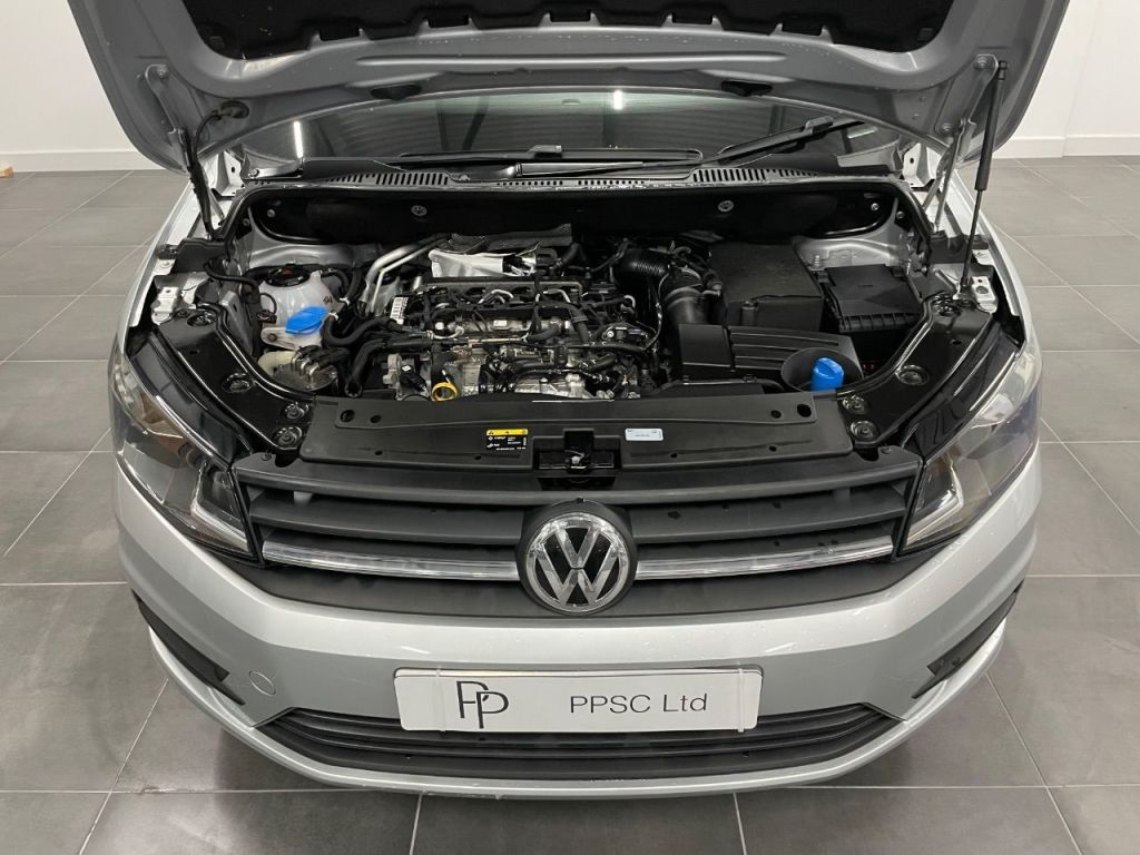 Used Volkswagen Caddy Maxi Life 2017 for sale - 77408761: Photo 11