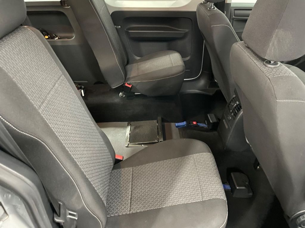 Used Volkswagen Caddy Maxi Life 2017 for sale - 77408761: Photo 17