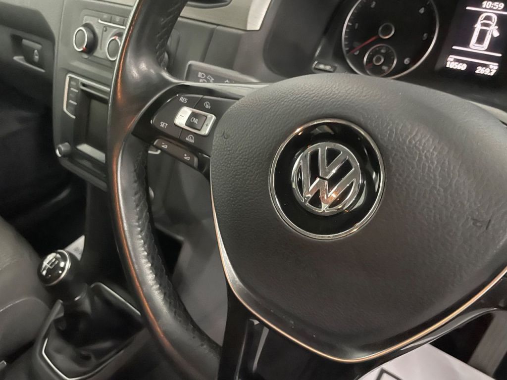 Used Volkswagen Caddy Maxi Life 2017 for sale - 77408761: Photo 23