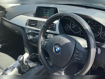Used BMW 3 Series 2018 for sale - 78862986: Photo