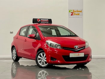 Used Toyota Yaris 2013 for sale - 79480776: Photo