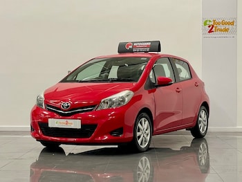 Used Toyota Yaris 2013 for sale - 79480776: Photo