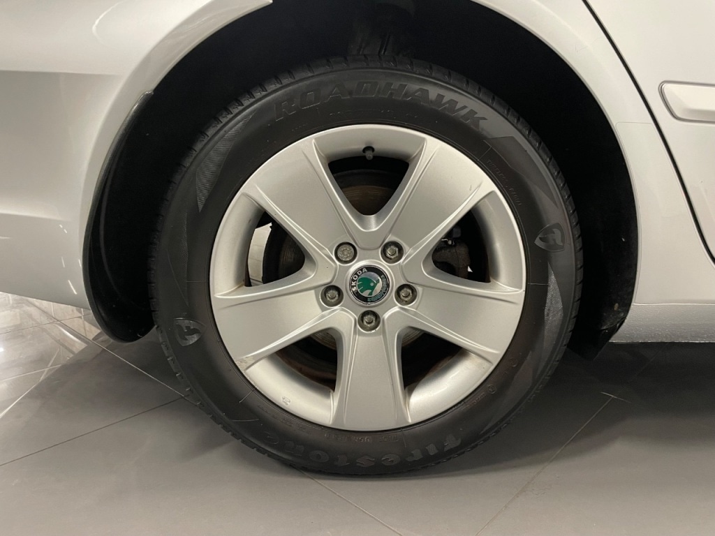 Used Skoda Octavia 2010 for sale - 76945707: Photo 10