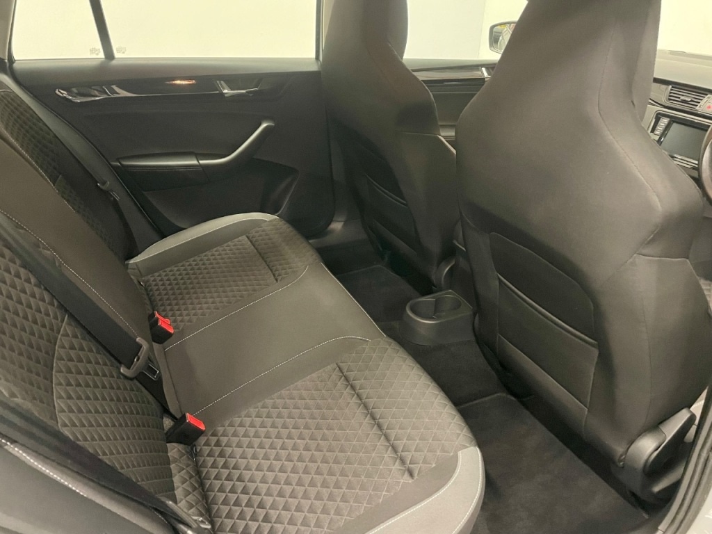 Used Skoda Rapid Spaceback 2018 for sale - 76945711: Photo 15