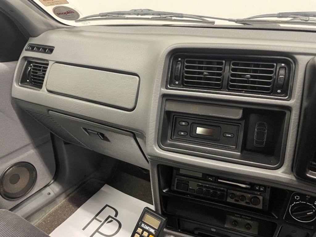 Used Ford Sierra 1989 for sale - 76853570: Photo 17