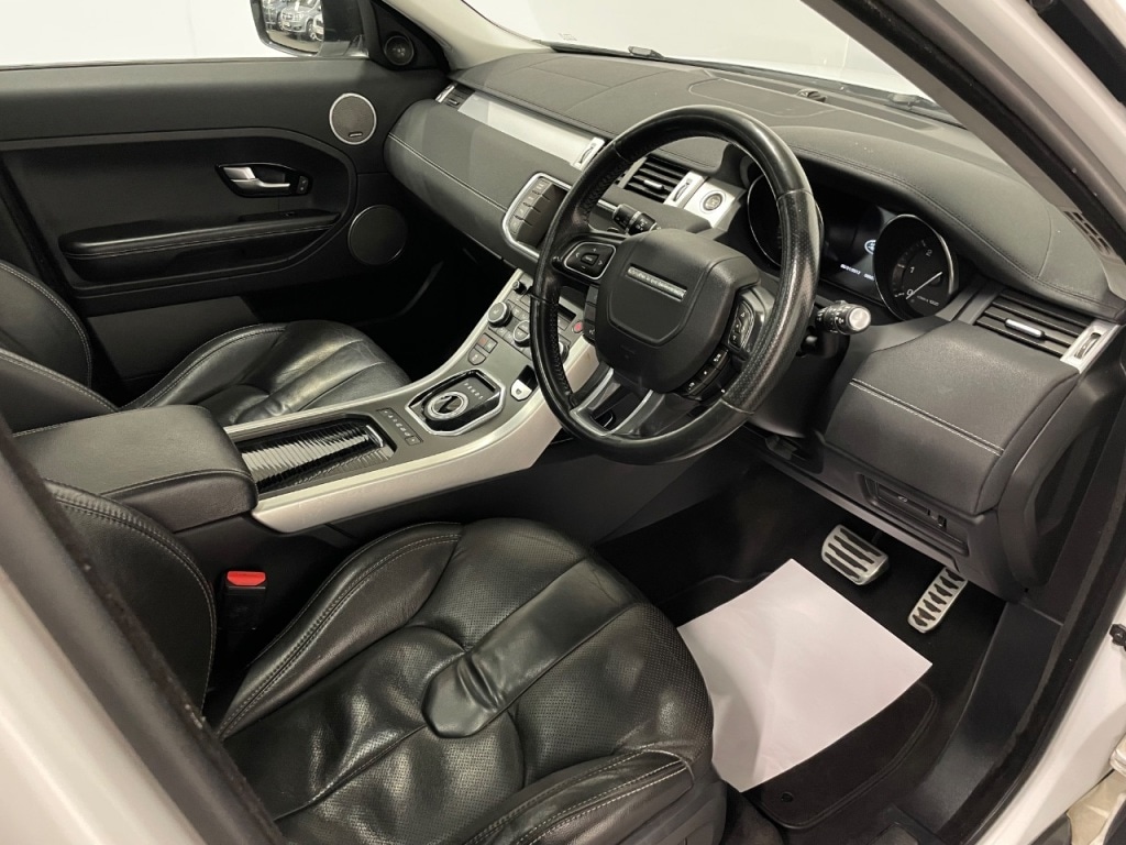 Used Land Rover Range Rover Evoque 2015 for sale - 76945704: Photo 2