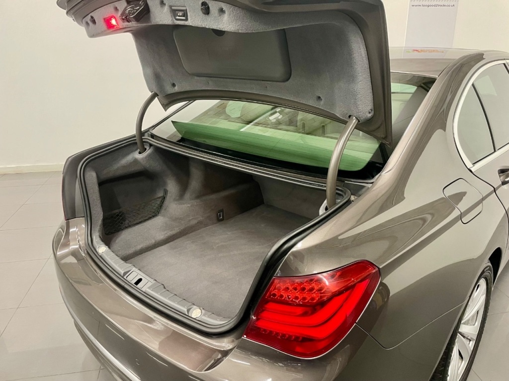 Used BMW 7 Series 2013 for sale - 77220625: Photo 10