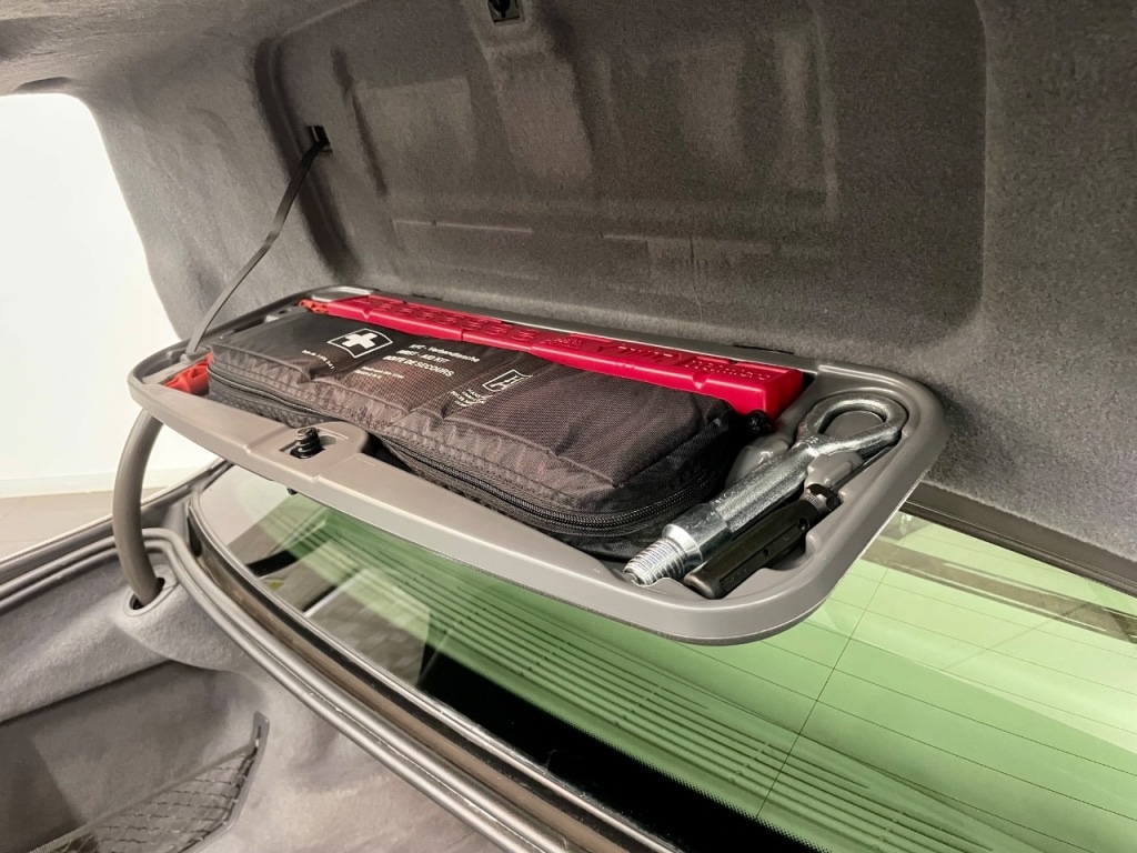 Used BMW 7 Series 2013 for sale - 77220625: Photo 12