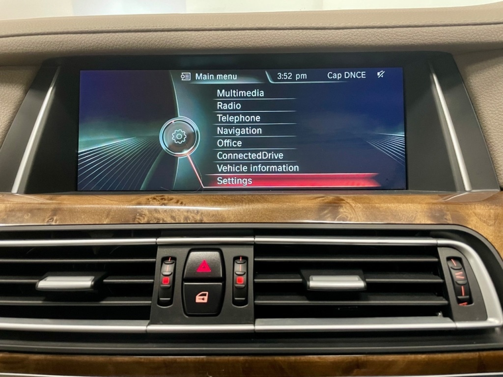 Used BMW 7 Series 2013 for sale - 77220625: Photo 19