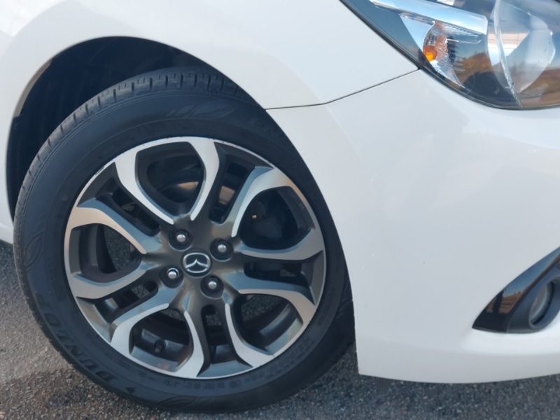 Used Mazda Mazda2 2017 for sale - 77114589: Photo 9