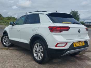 Used Volkswagen T-Roc 2025 for sale - 74836394: Photo