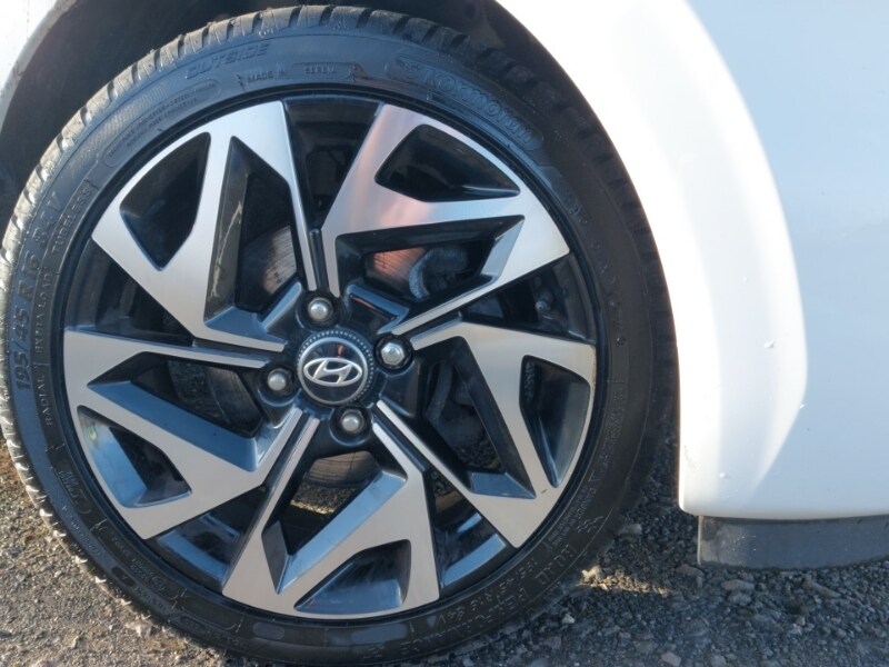 Used Hyundai i10 2021 for sale - 77273067: Photo 9