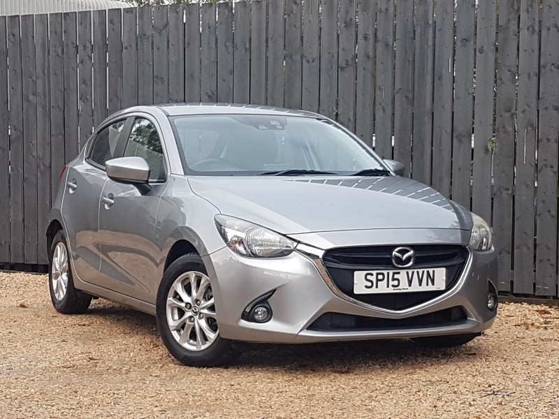 Used Mazda Mazda2 2015 for sale - 76401110: Photo 1