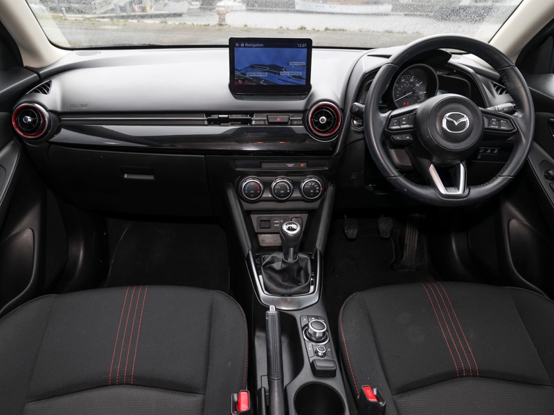 Used Mazda Mazda2 2024 for sale - 76187781: Photo 2