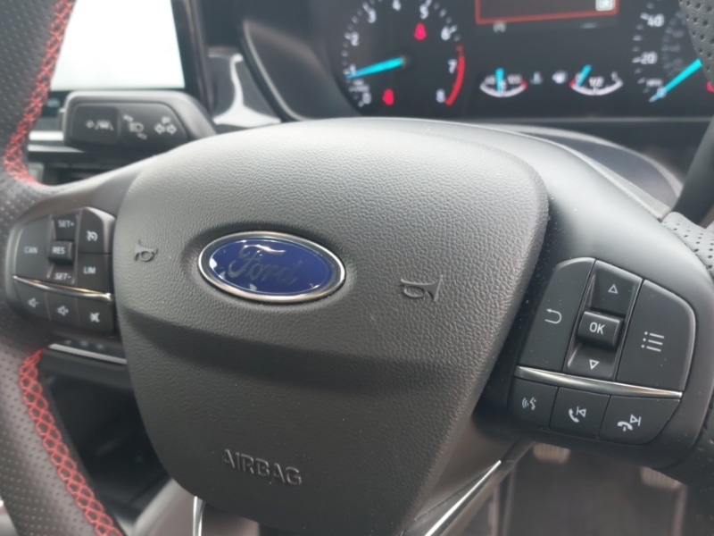 Used Ford Focus 2023 for sale - 77776784: Photo 16