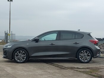 Used Ford Focus 2023 for sale - 77776784: Photo