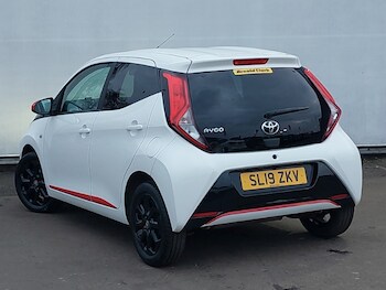 Used Toyota AYGO 2019 for sale - 78342736: Photo