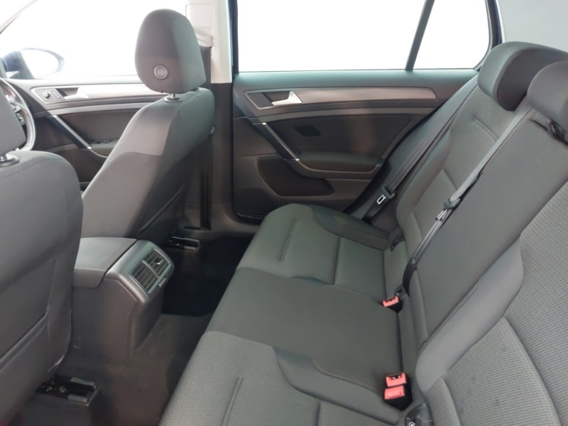 Used Volkswagen Golf 2019 for sale - 77278106: Photo 6