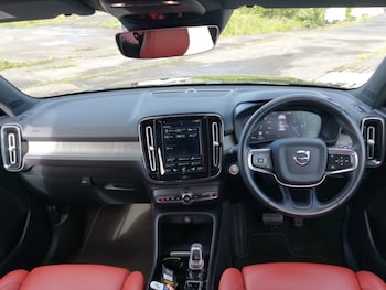 Used Volvo XC40 2021 for sale - 78933221: Photo