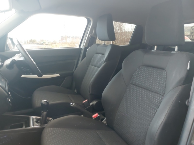 Used Suzuki Swift 2022 for sale - 76897520: Photo 5