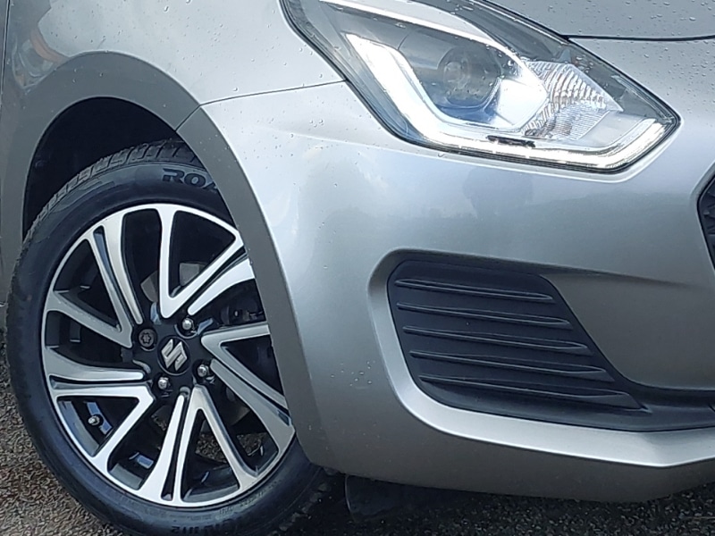 Used Suzuki Swift 2022 for sale - 76897520: Photo 9