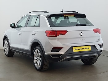 Used Volkswagen T-Roc 2018 for sale - 76125513: Photo 3