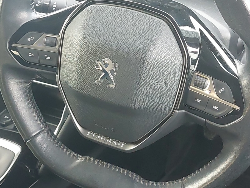 Used Peugeot 208 2020 for sale - 76951775: Photo 16