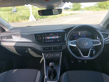 Used Volkswagen Polo 2024 for sale - 79424943: Photo